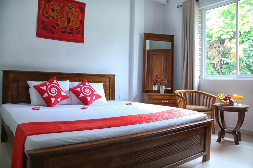Nivahana Homestay Kandy Exterior photo