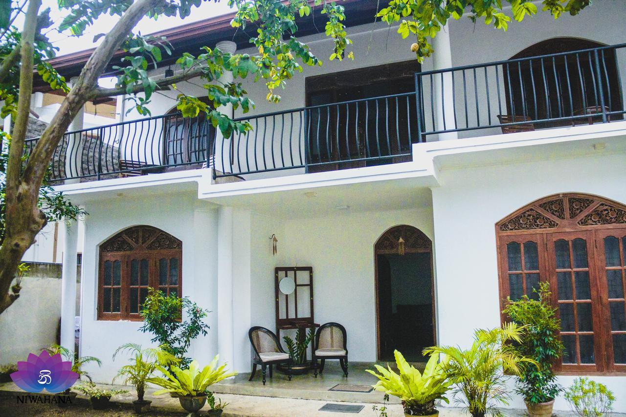 Nivahana Homestay Kandy Exterior photo