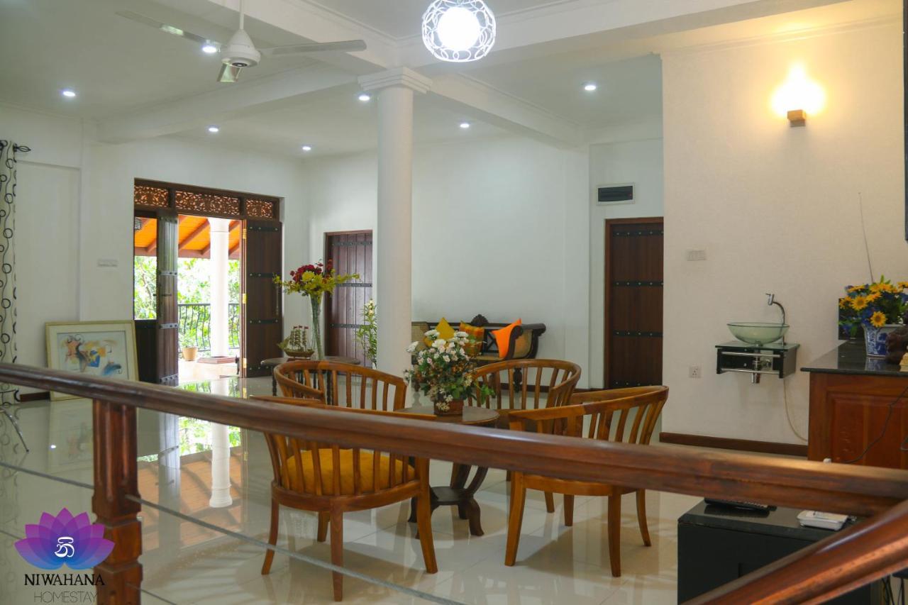 Nivahana Homestay Kandy Exterior photo