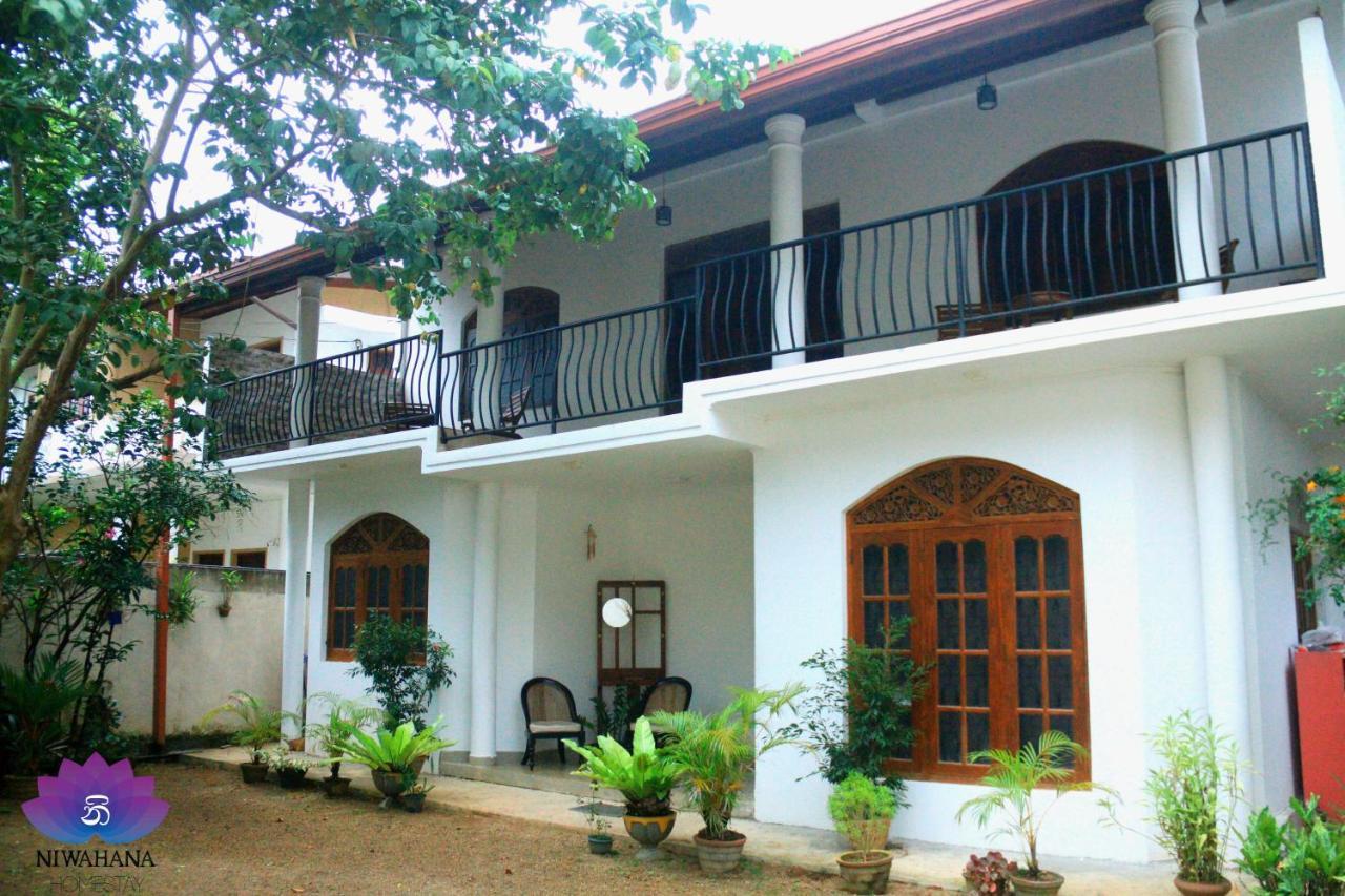 Nivahana Homestay Kandy Exterior photo