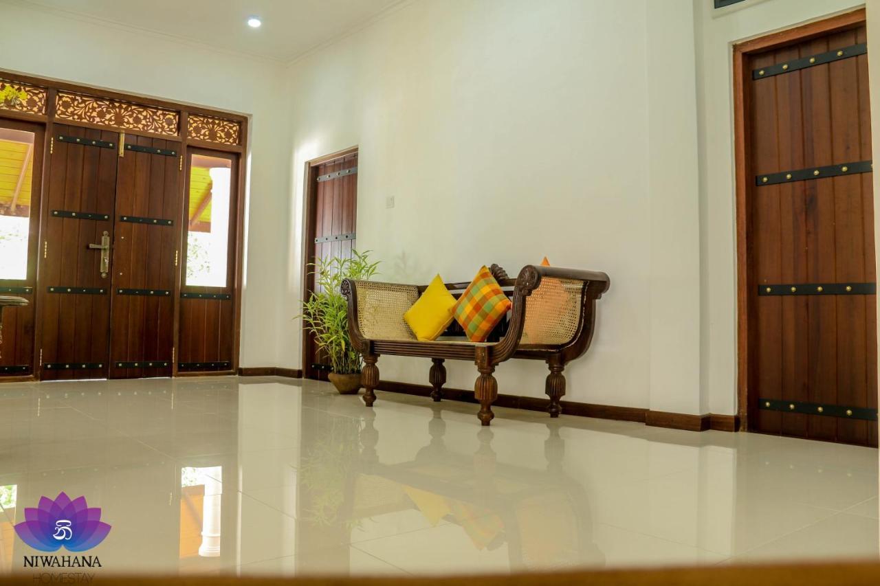 Nivahana Homestay Kandy Exterior photo