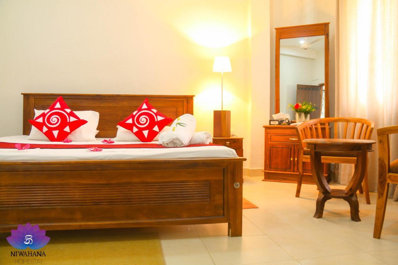 Nivahana Homestay Kandy Exterior photo